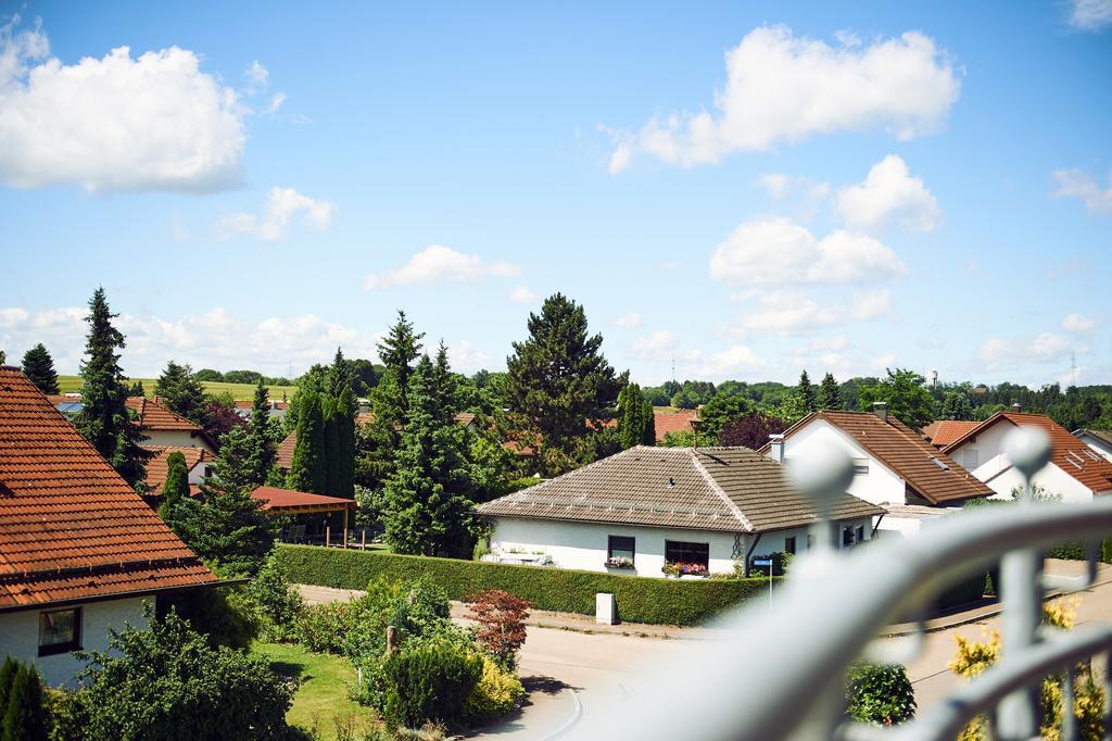 Alte Linde Landhotel & Restaurant Aalen Exteriör bild